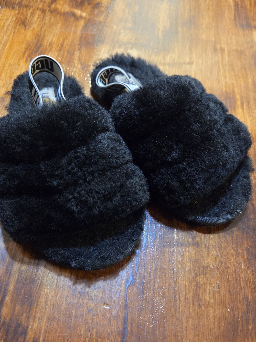 Ugg black toddler fluffy open toe sling back slippers size 11 Preppy Designer